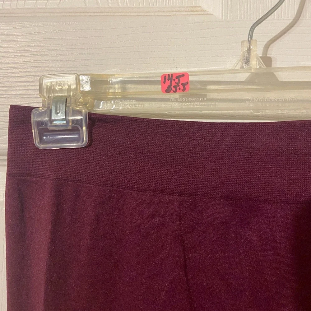 Women’s Maroon Leggings